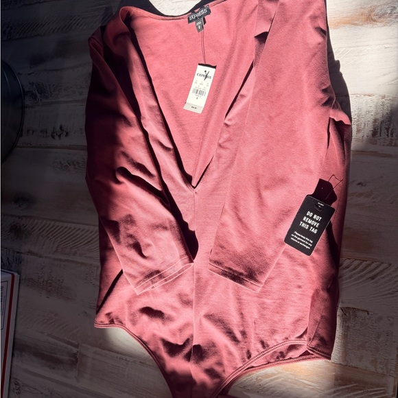 Express Dusty Rose Blouse - Picture 3 of 4